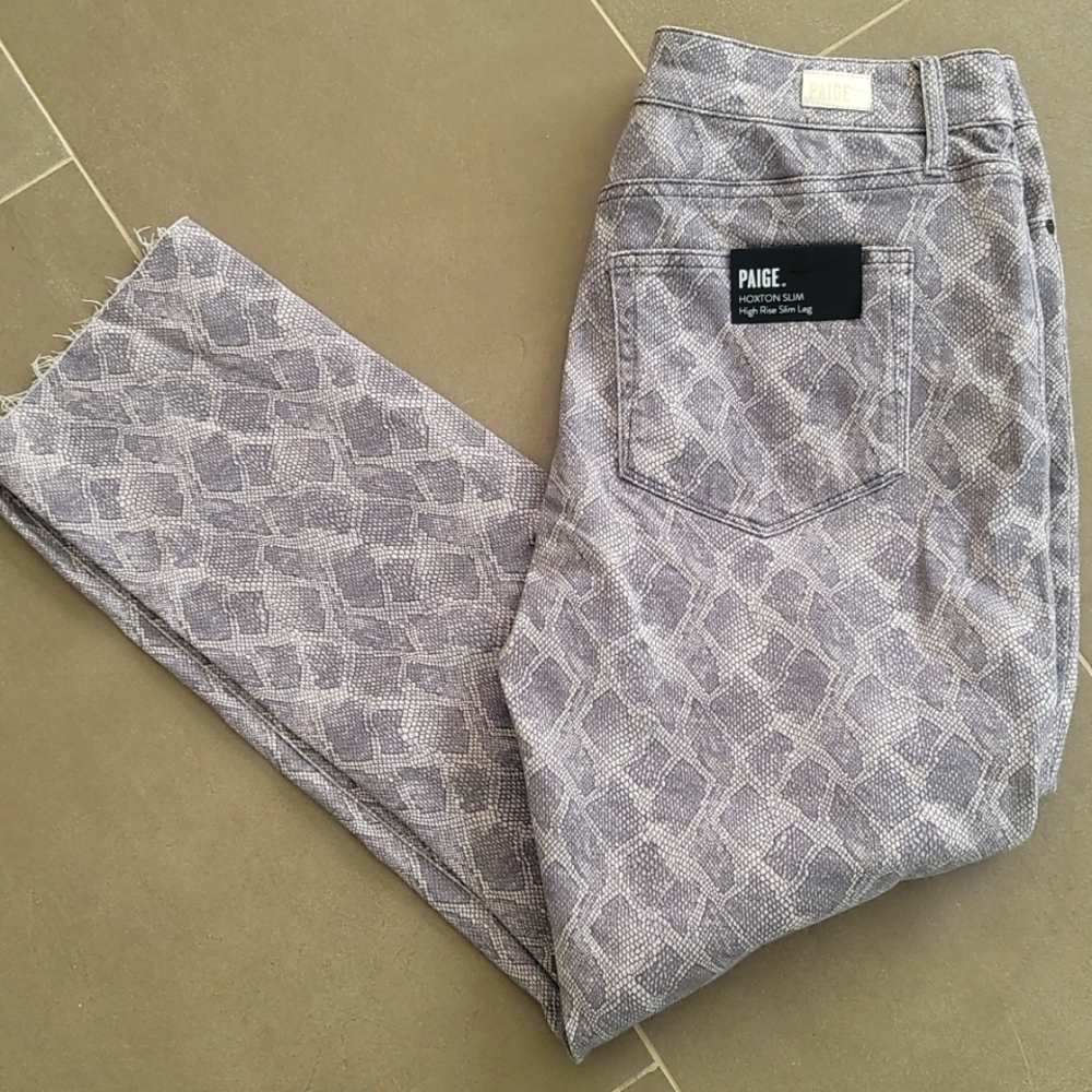 NWT PAIGE Hoxton Slim High Rise Slim Leg Snake Print Pant